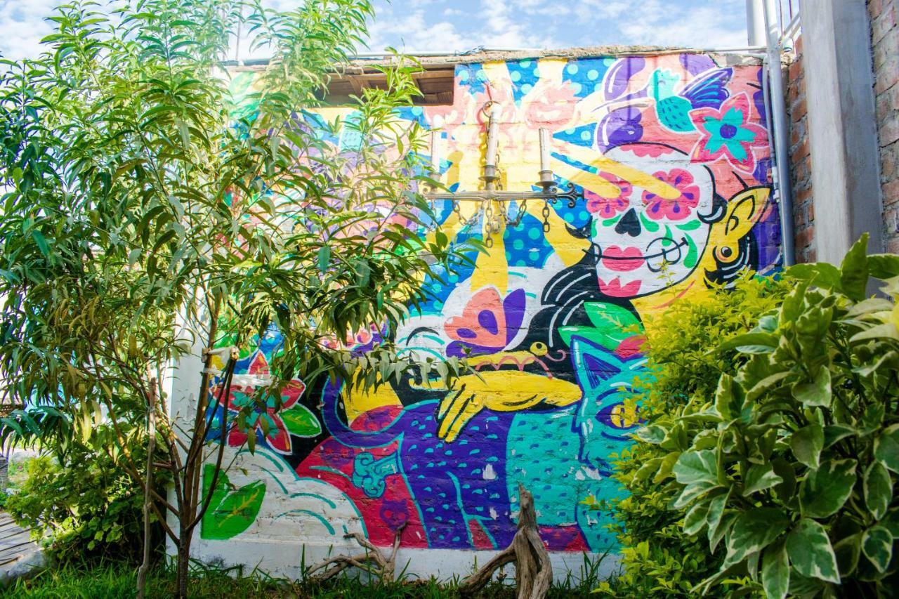 The Upcycled Hostel Huacachina Ica Luaran gambar